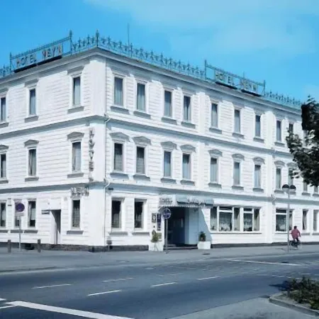 Meyn Hotel 3*