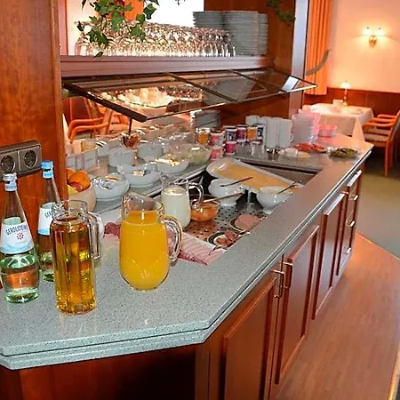 Meyn Hotel 3*